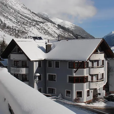 Haus Dorfplatz Guest house